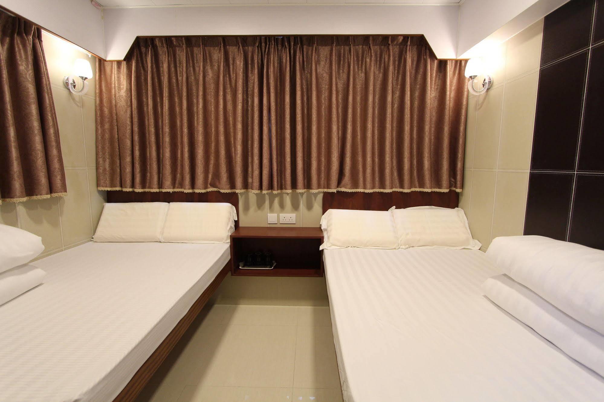 Prince Hotel Хонконг Екстериор снимка