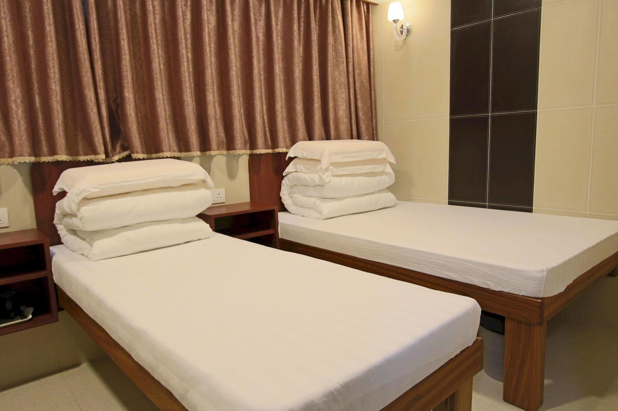 Prince Hotel Хонконг Екстериор снимка