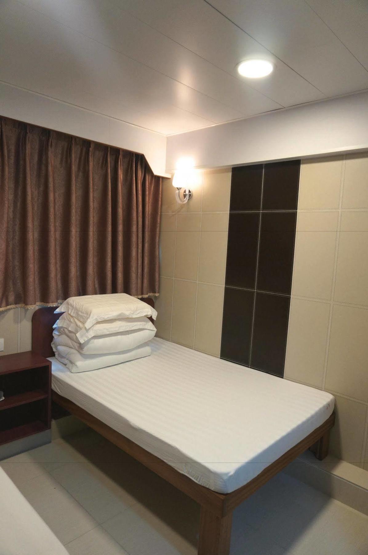 Prince Hotel Хонконг Екстериор снимка